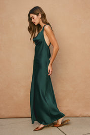 SATIN TWISTED STRAP MAXI DRESS Anima Guzga