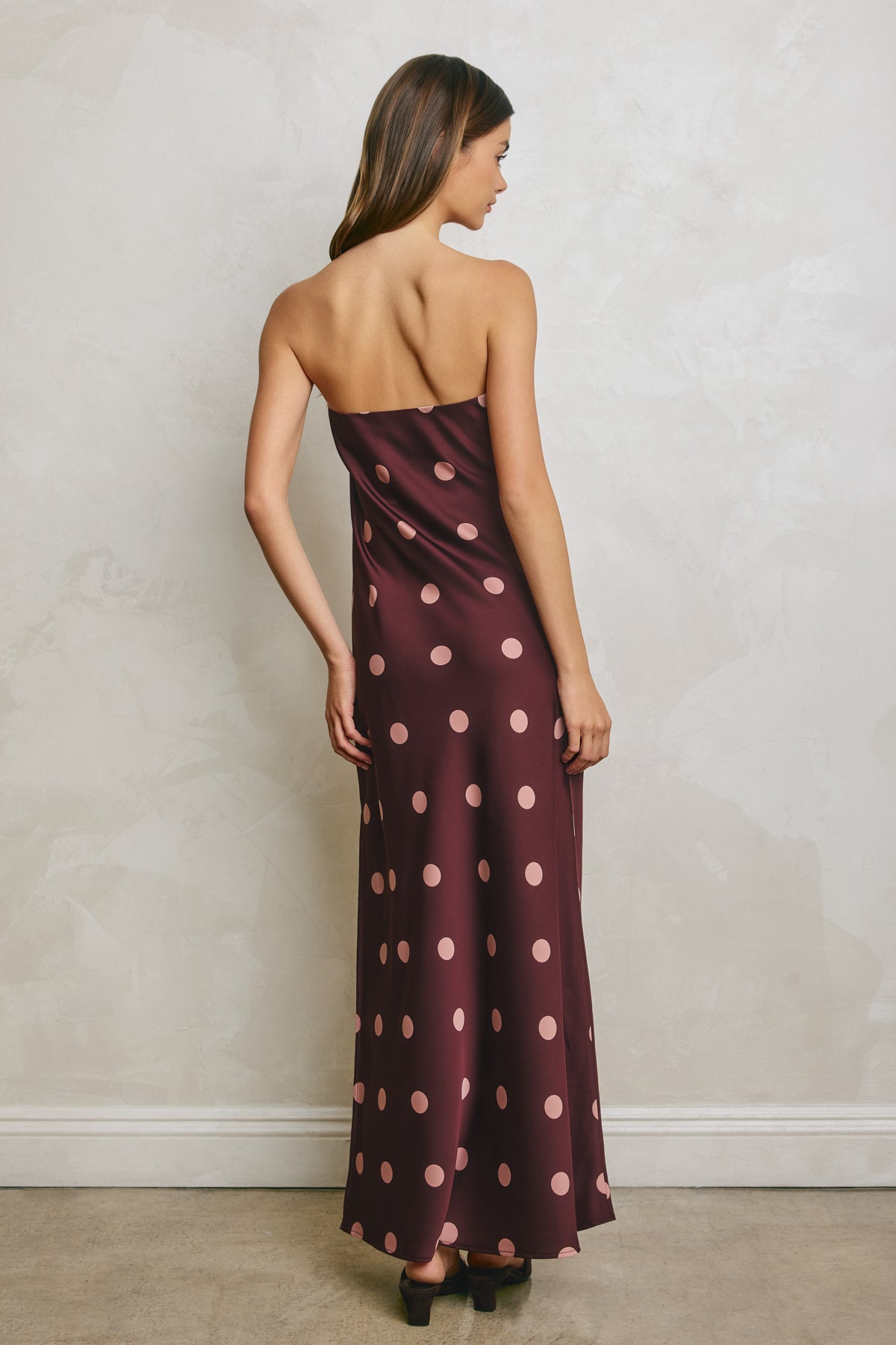 POLKA DOT SATIN STRAPLESS MAXI DRESS Anima Guzga