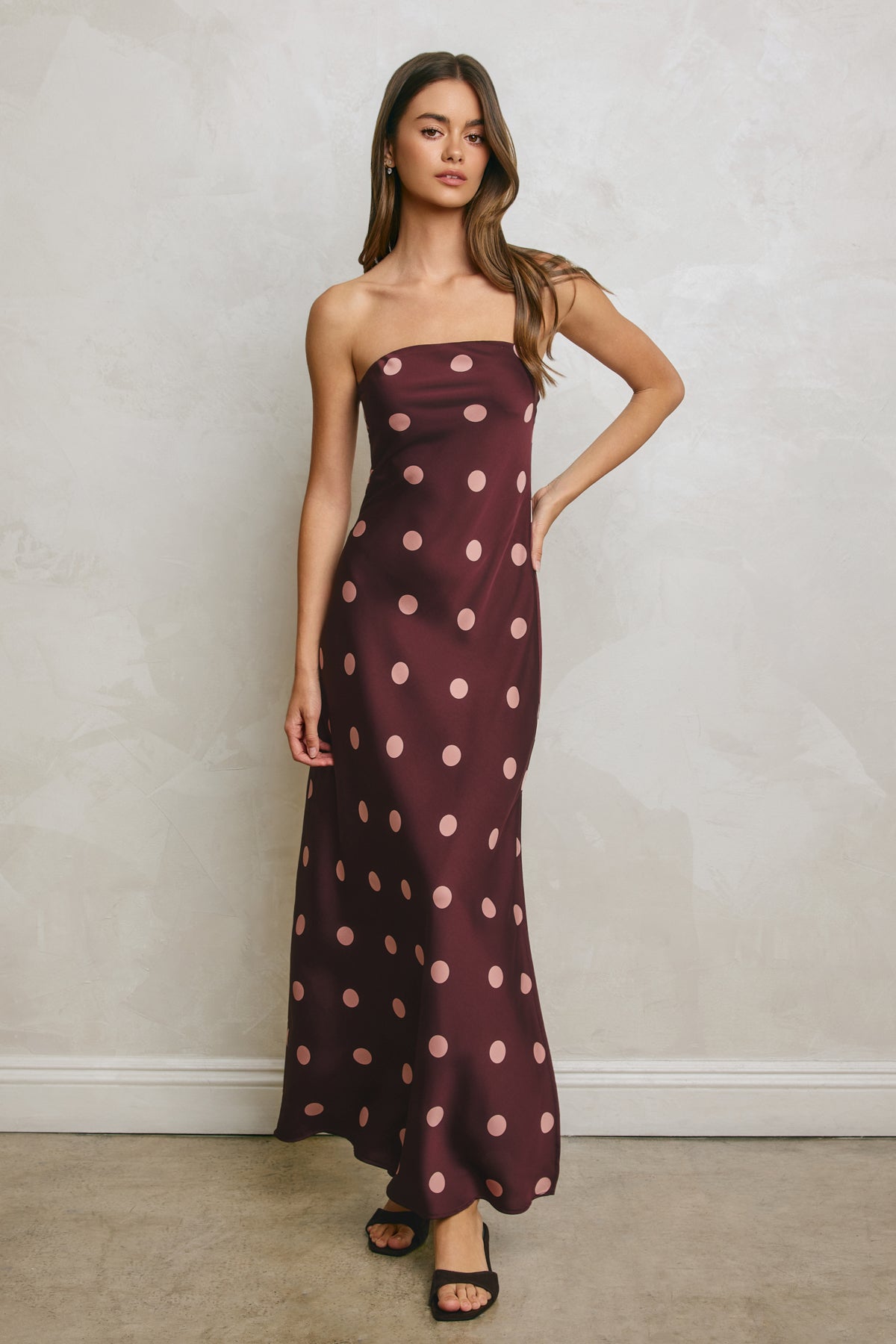 POLKA DOT SATIN STRAPLESS MAXI DRESS Anima Guzga