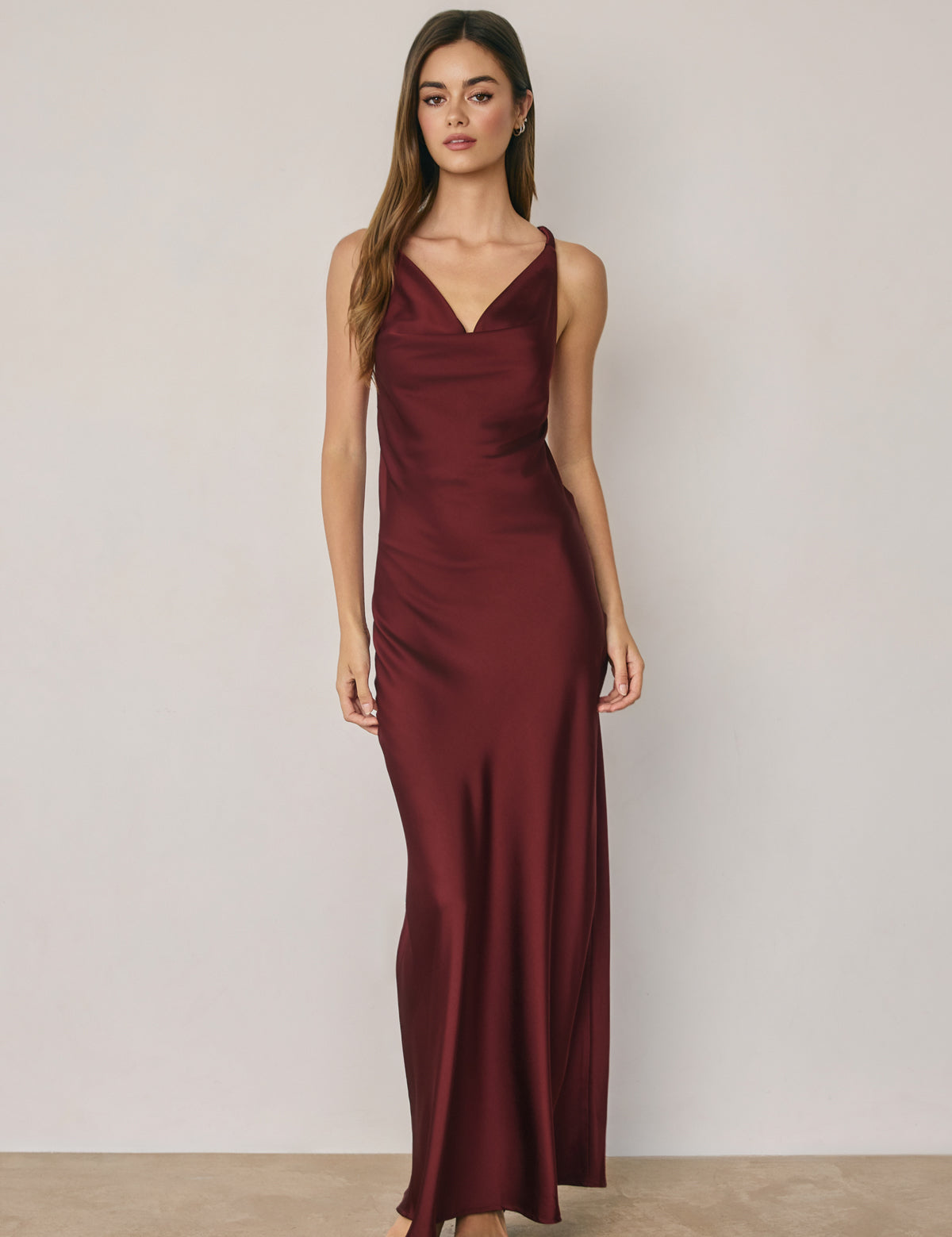 SATIN TWISTED STRAP MAXI DRESS Anima Guzga