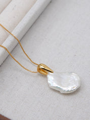 TULA NECKLACE