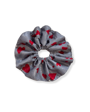HEARTS OUT SCRUNCHIE