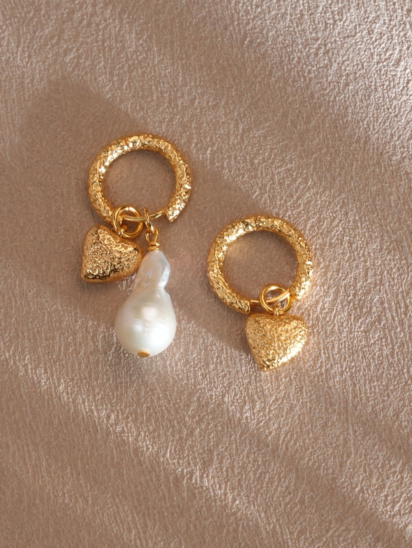 LONELY HEARTS CLUB PEARL EARRINGS