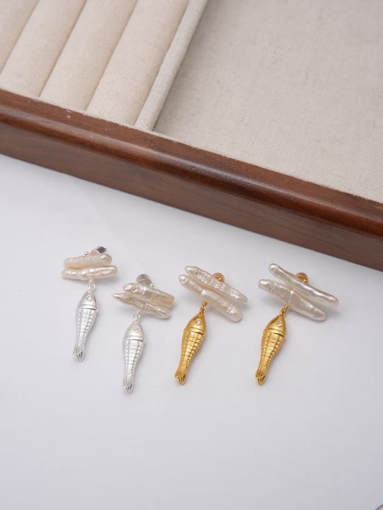 FISH AND PEARL EARRINGS