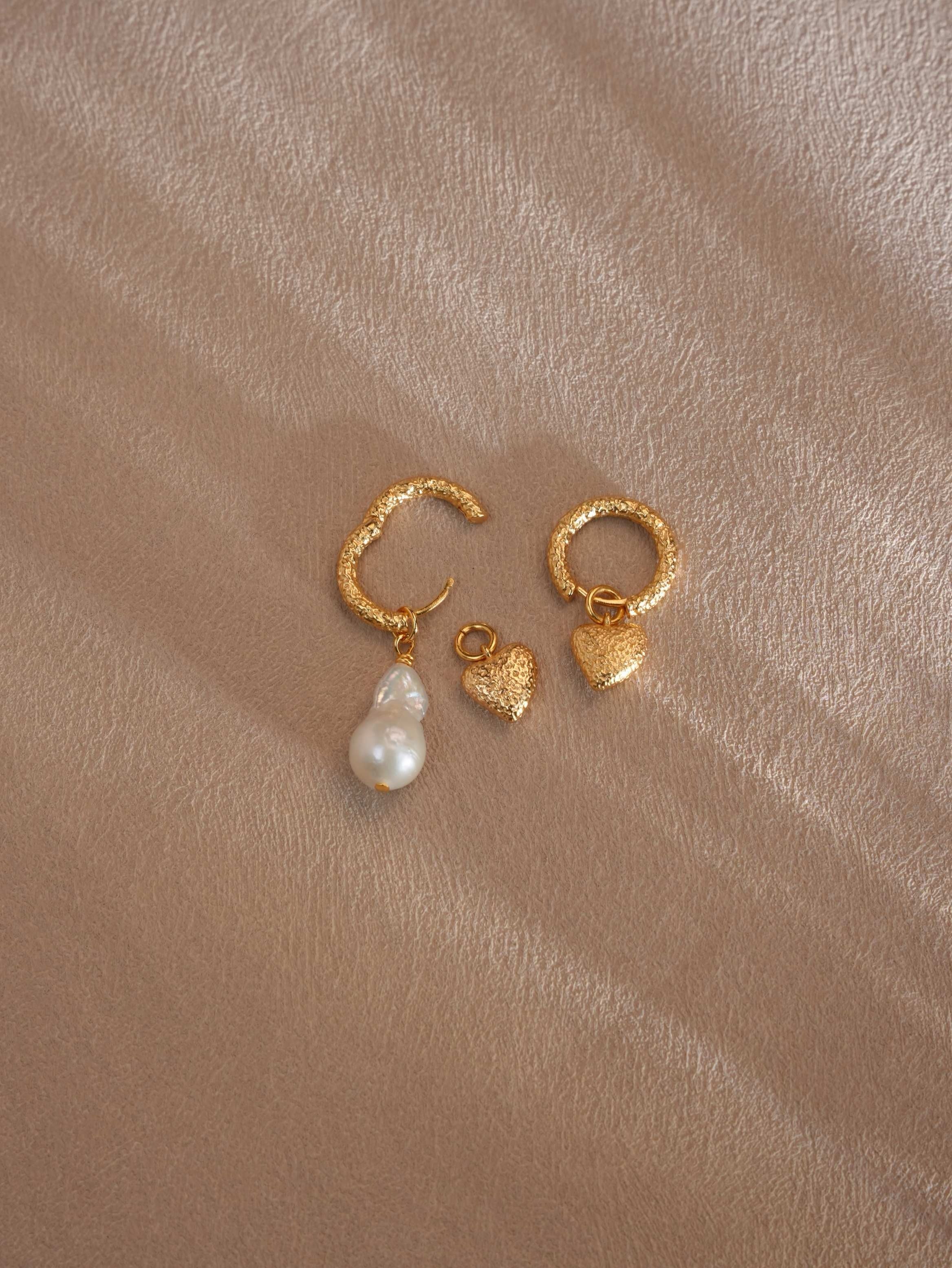 LONELY HEARTS CLUB PEARL EARRINGS