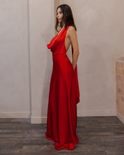NIGHTS IN WHITE SATIN DRESS