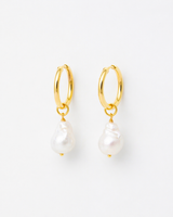 BAJAMAR PEARL HOOP EARRINGS