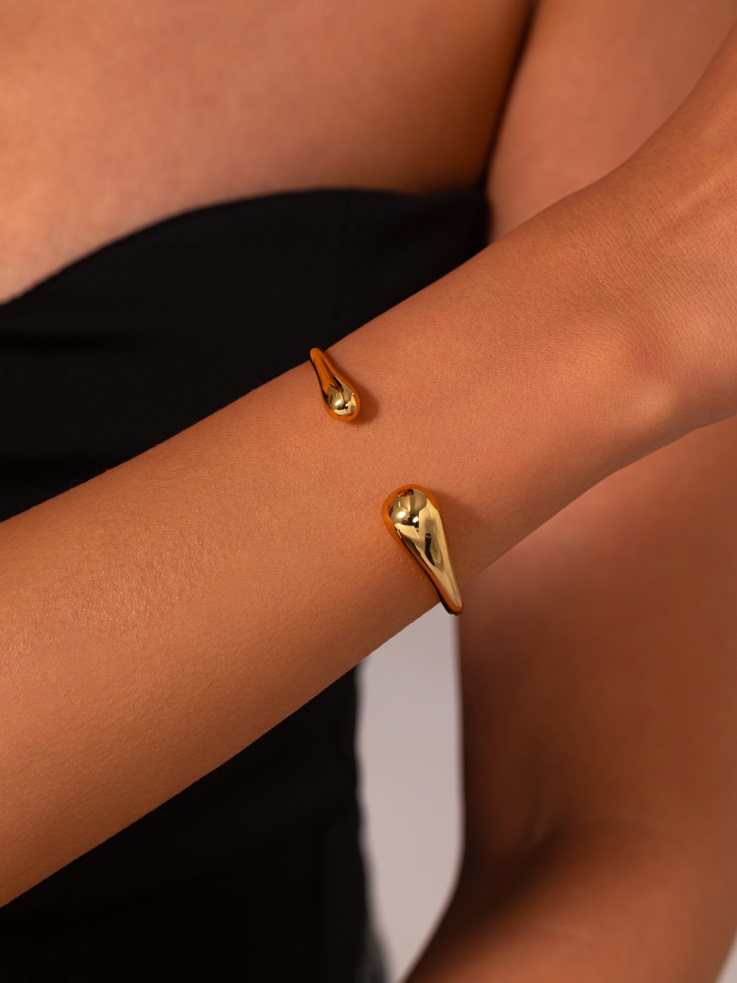 CHIRIMOYA BRACELET Anima Guzga