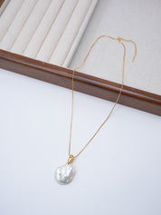 TULA NECKLACE