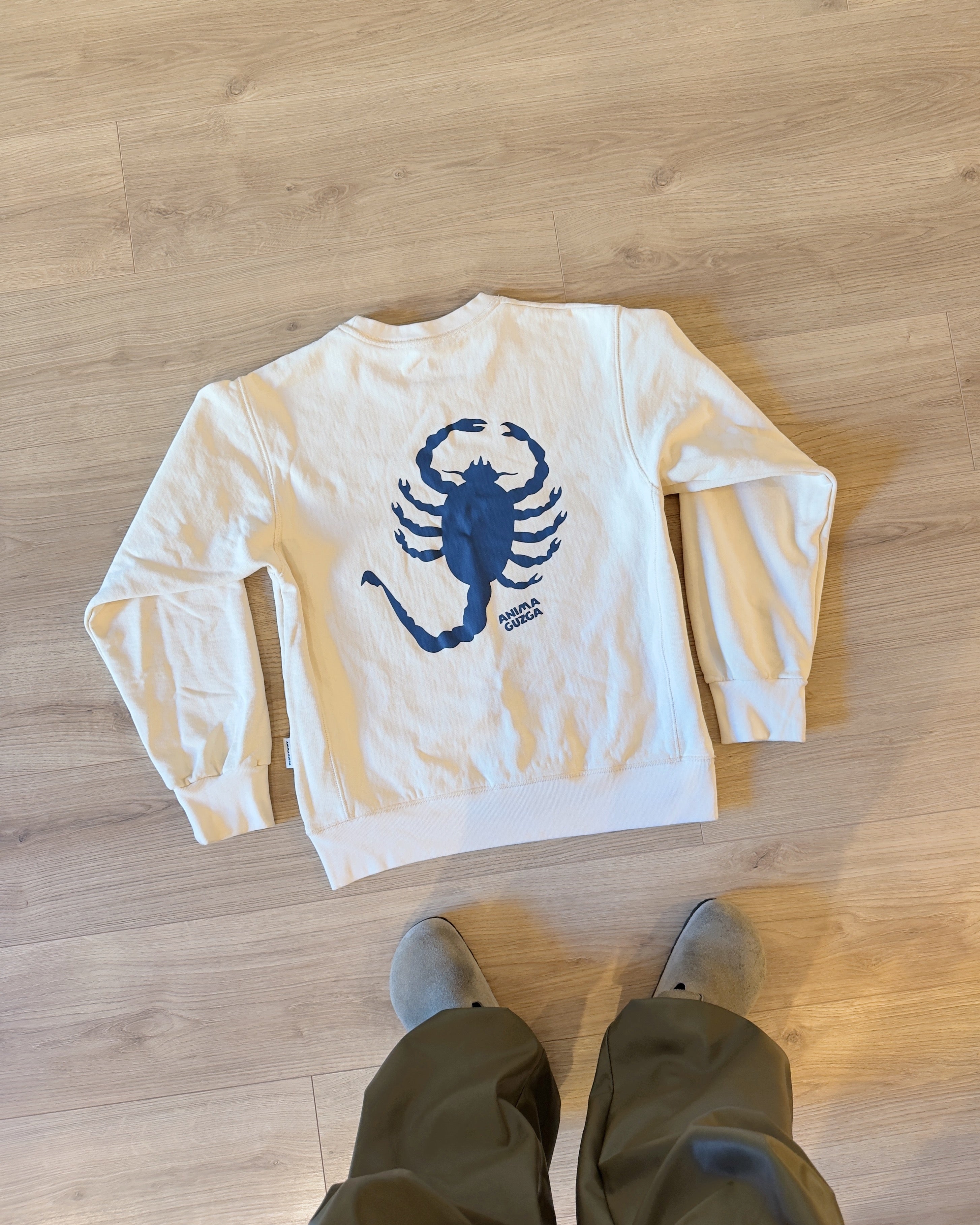 Anima Guzga Desierto Unisex Sweatshirt