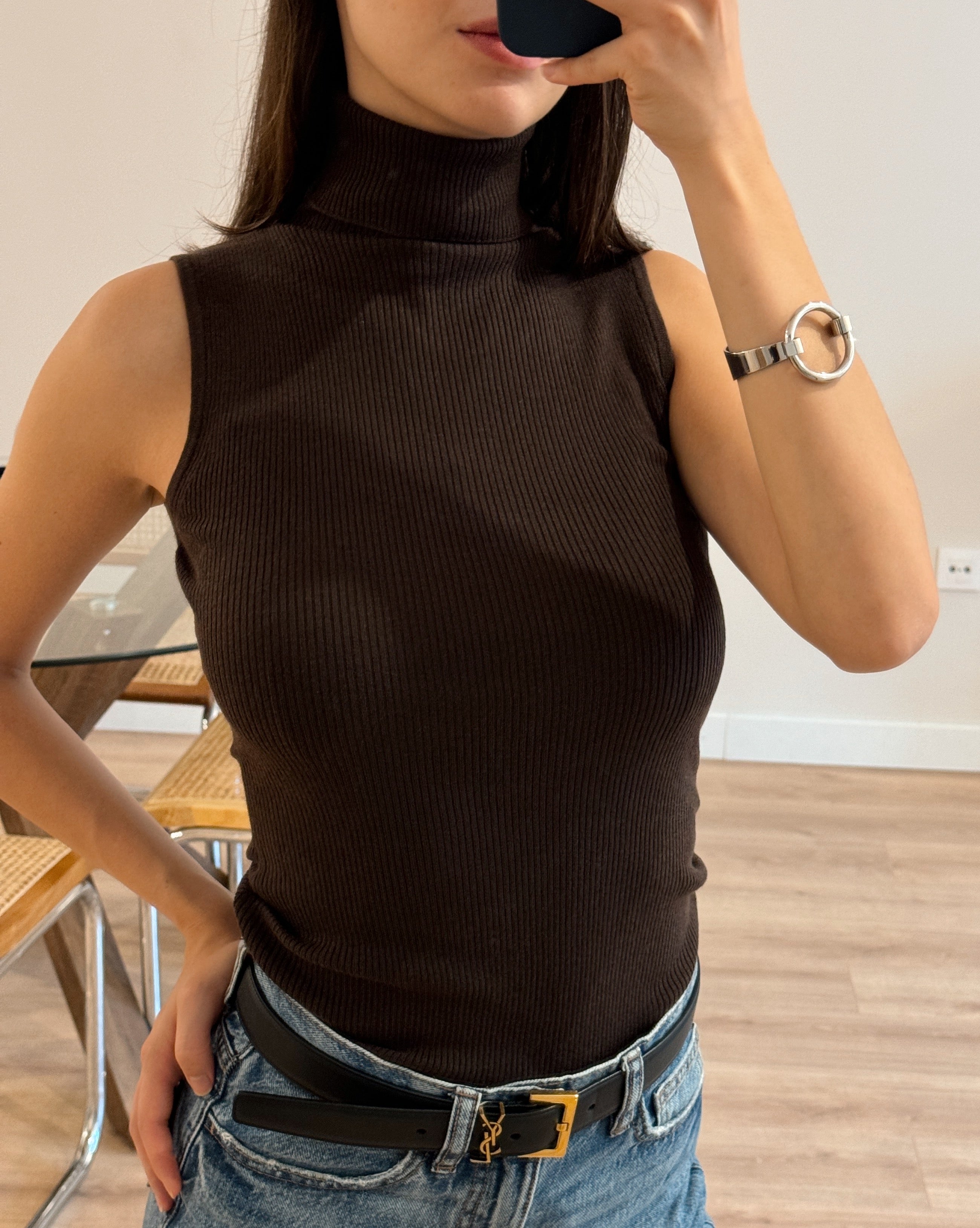 TOP DE PUNTO CON CUELLO ALTO GIANNA
