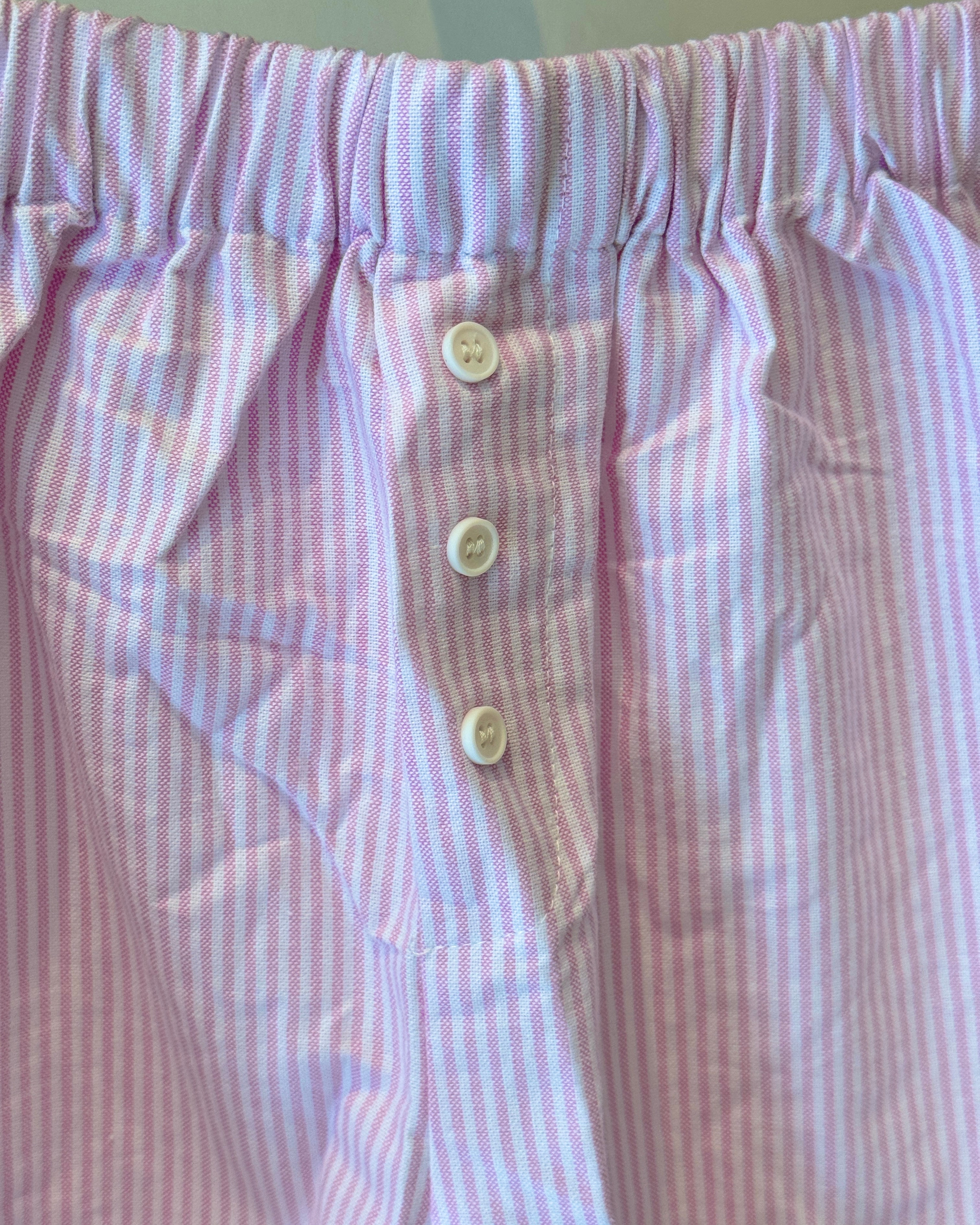 GESTREIFTE SHORTS