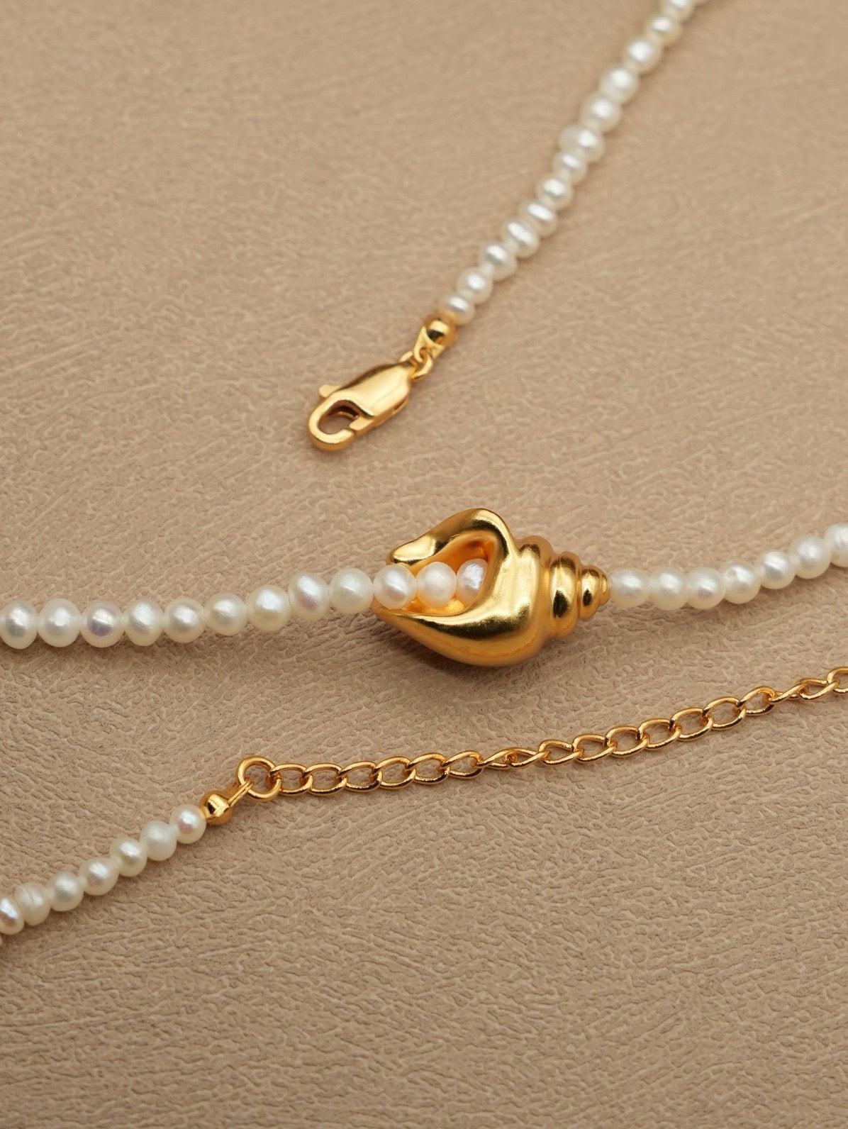 DAYS BY THE SUN NECKLACE