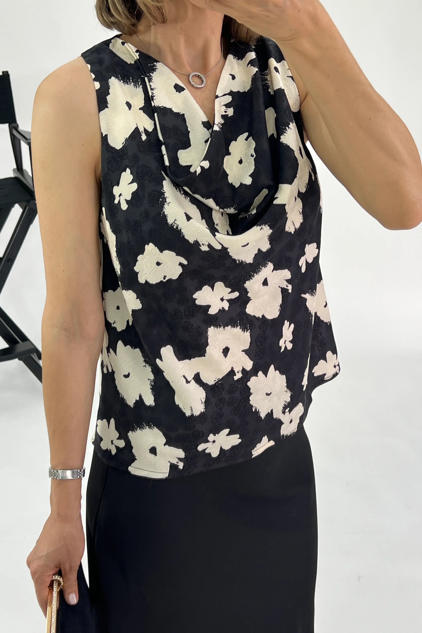 TOP CON PODER DE FLOR