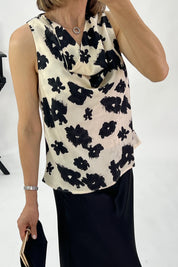 TOP CON PODER DE FLOR