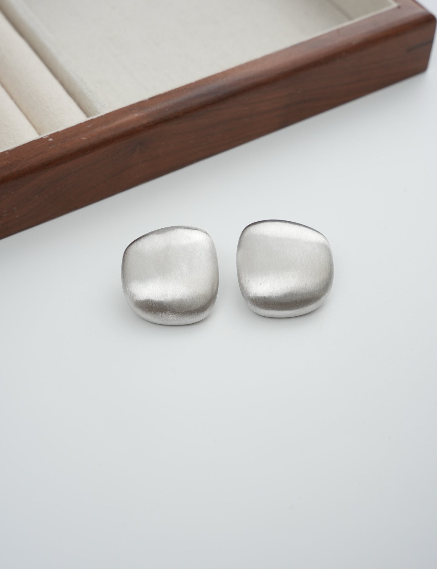 GOOD TIMES EARRINGS