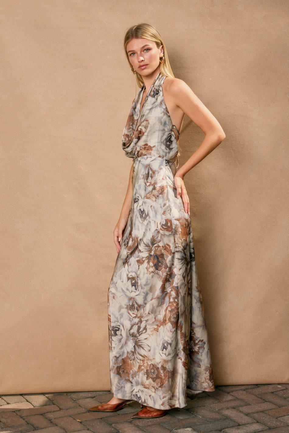 SANDSTONE FLORAL DRESS