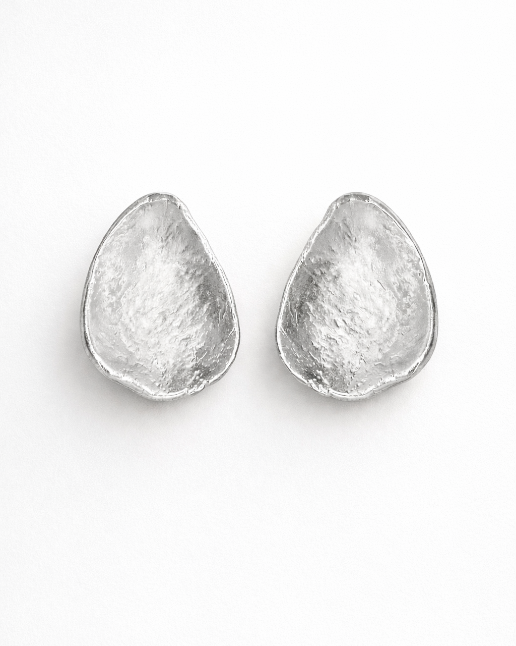 ANTONIA EARRINGS Anima Guzga